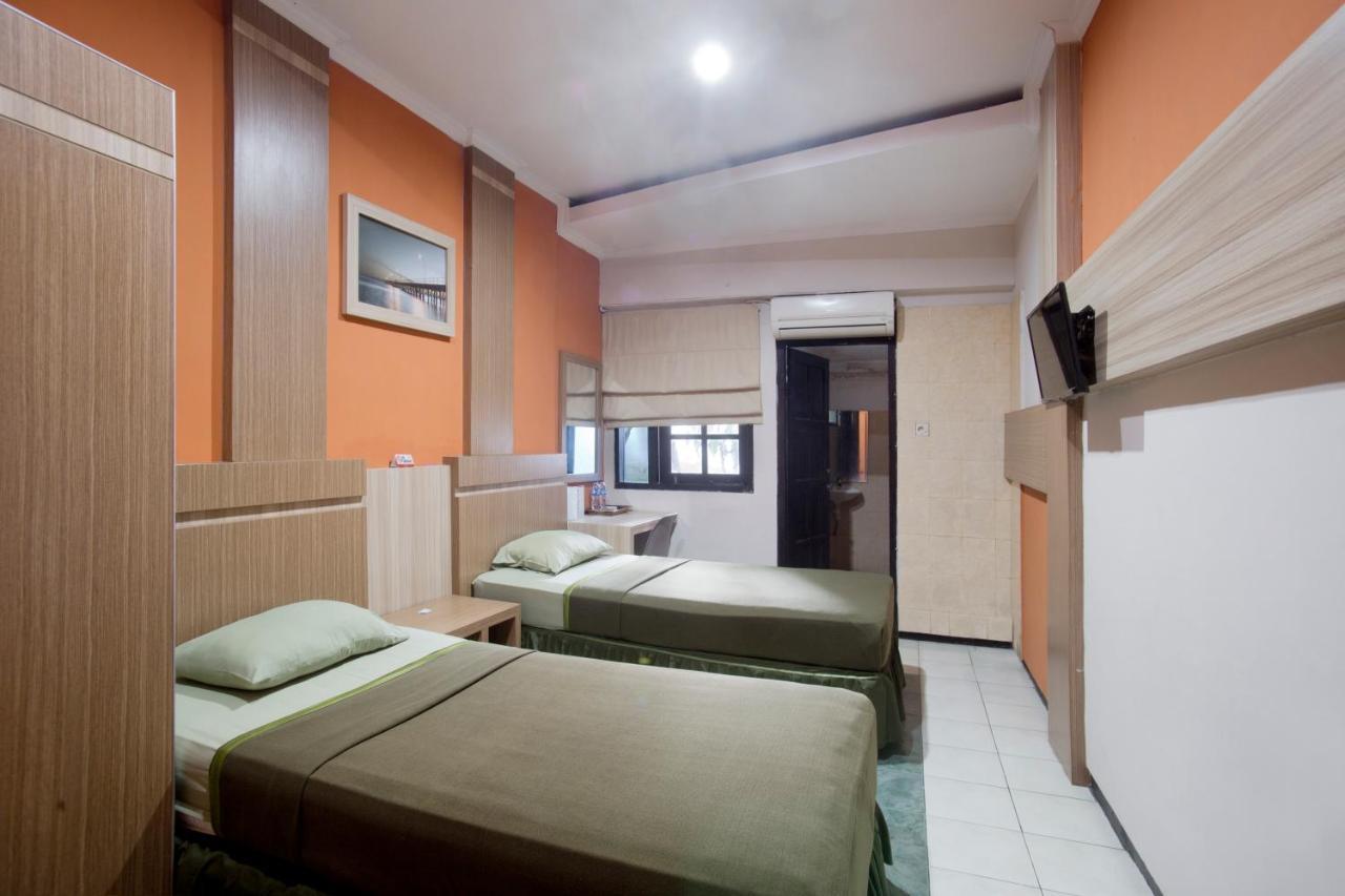 Hotel Galuh Anindita Джокякарта Екстериор снимка