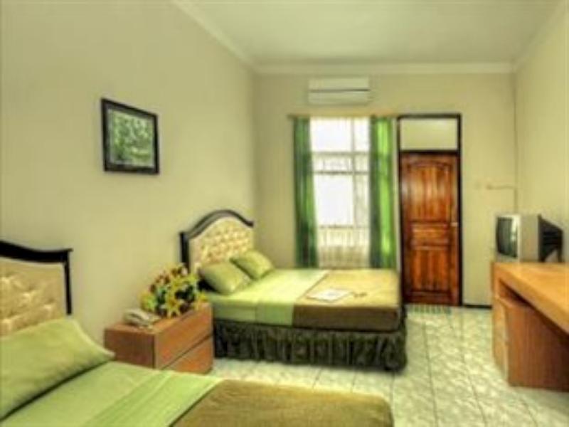 Hotel Galuh Anindita Джокякарта Екстериор снимка