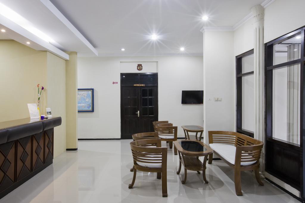 Hotel Galuh Anindita Джокякарта Екстериор снимка