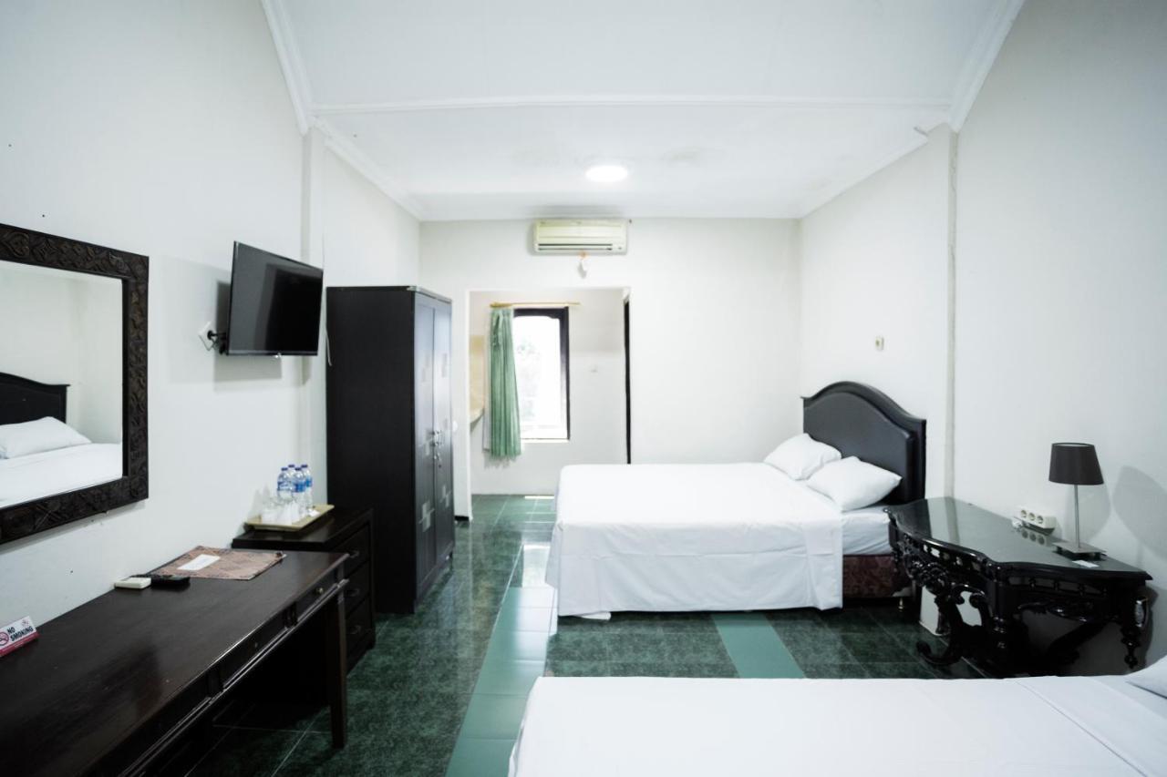 Hotel Galuh Anindita Джокякарта Екстериор снимка
